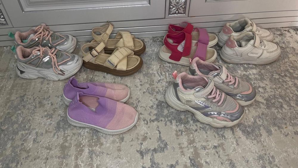 Продам сандали красовки