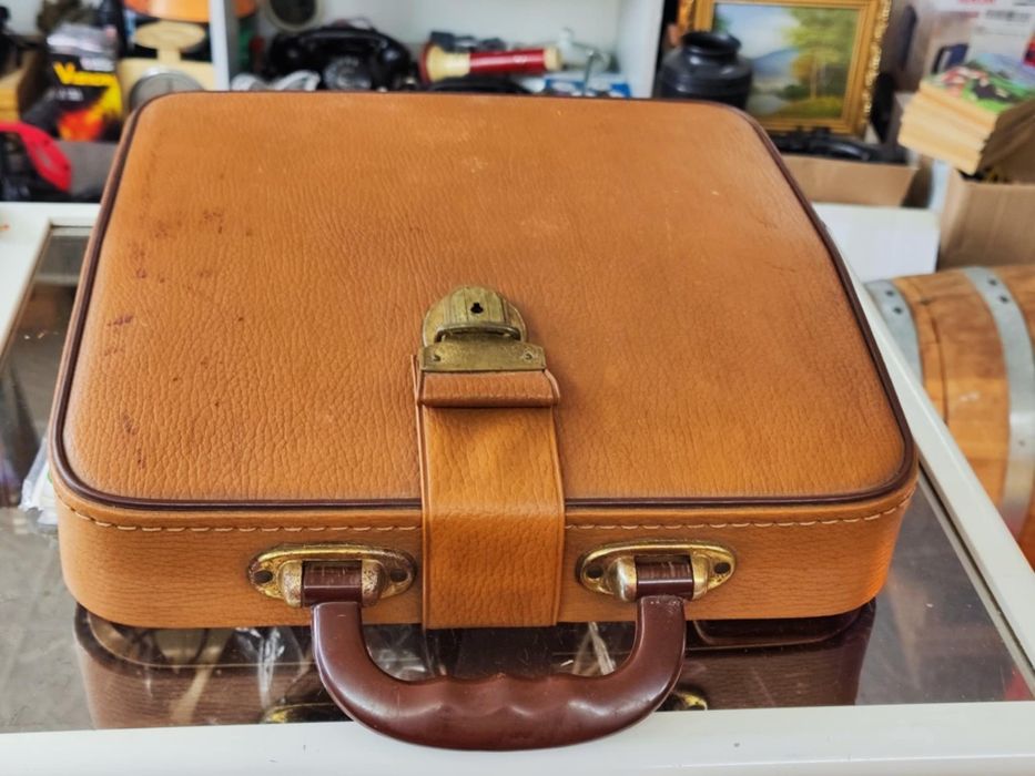 Пишеща машина Hermes Baby 1958 г