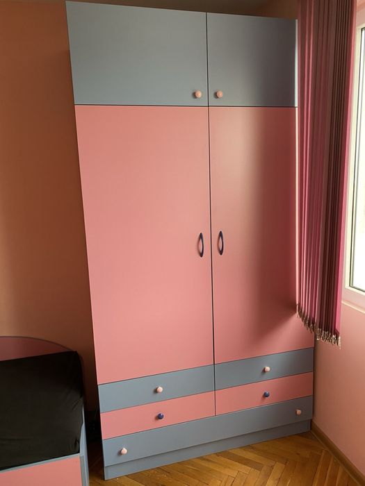 Комплект мебели за детска стая