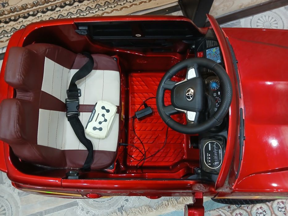 Продам электромобиль Land Cruiser