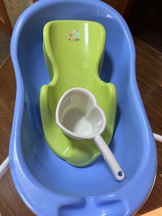 Ванночка для новорожденного