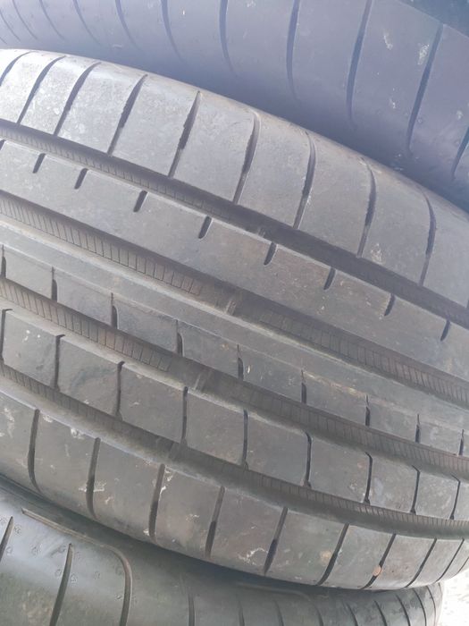 4 бр летни 255/40/20 Goodyear