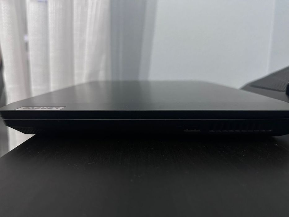 Продам ноутбук леново