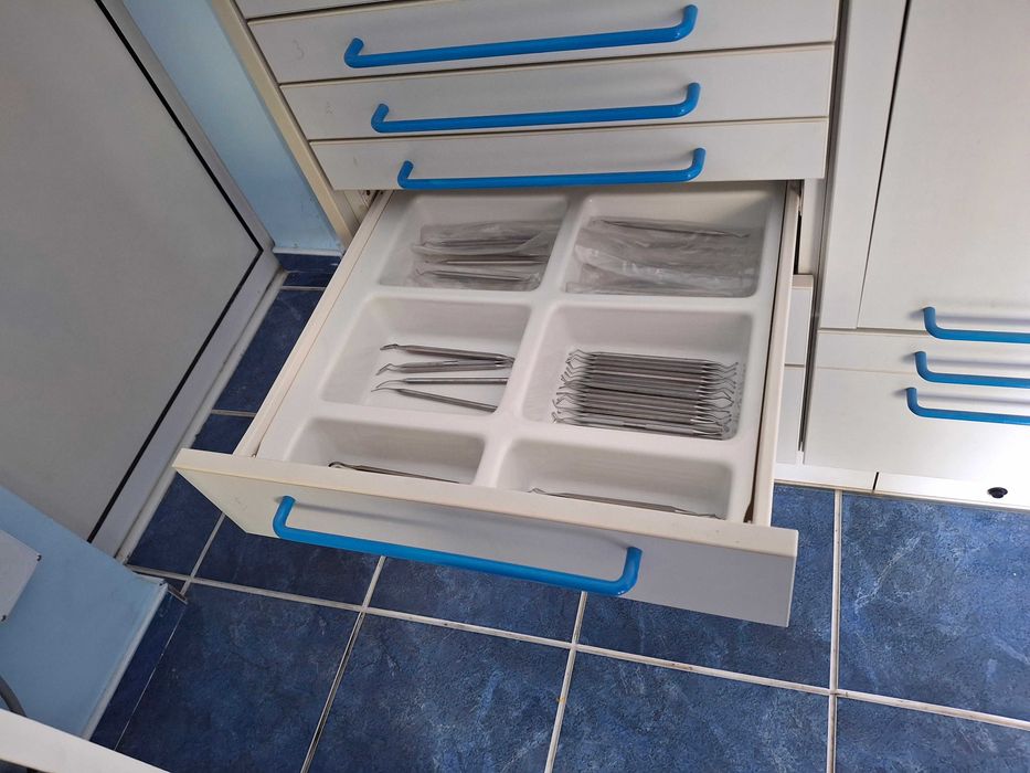 Стоматологичен кабинет с едно работно място