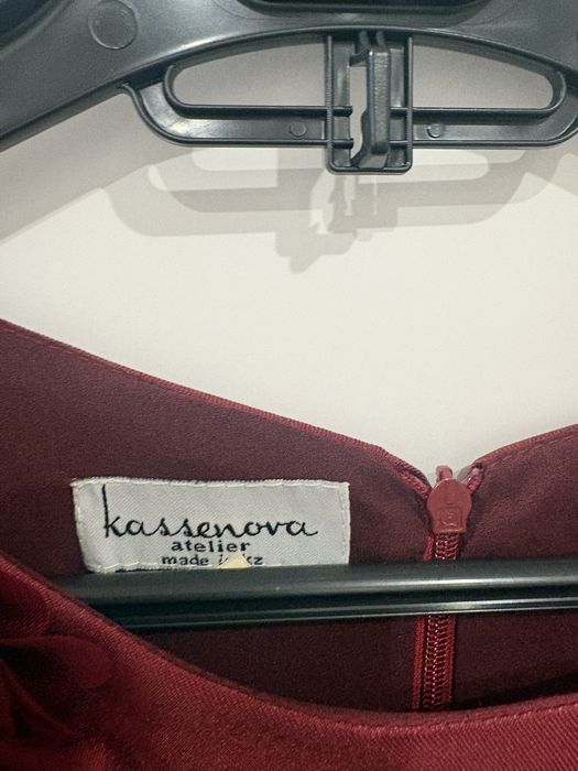Продам платье Kasenova
