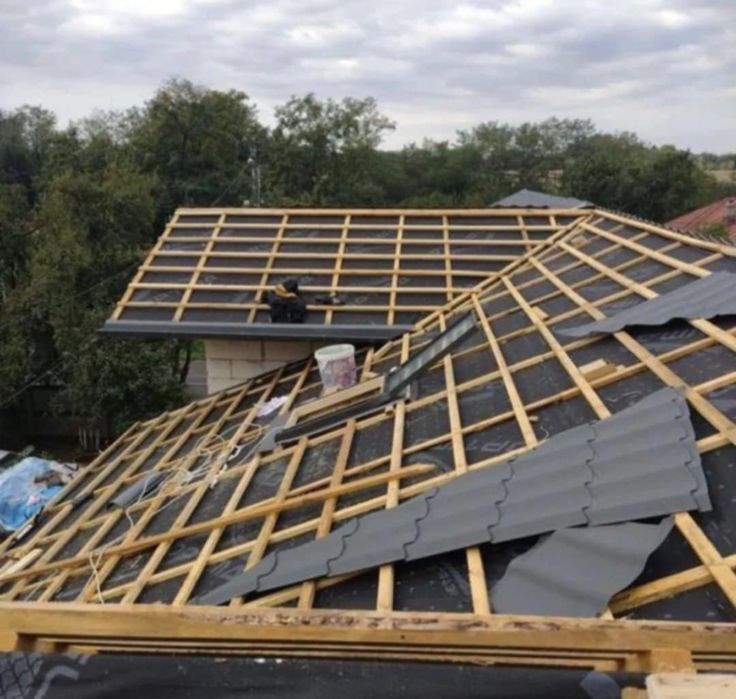 Acoperisur Reparati …