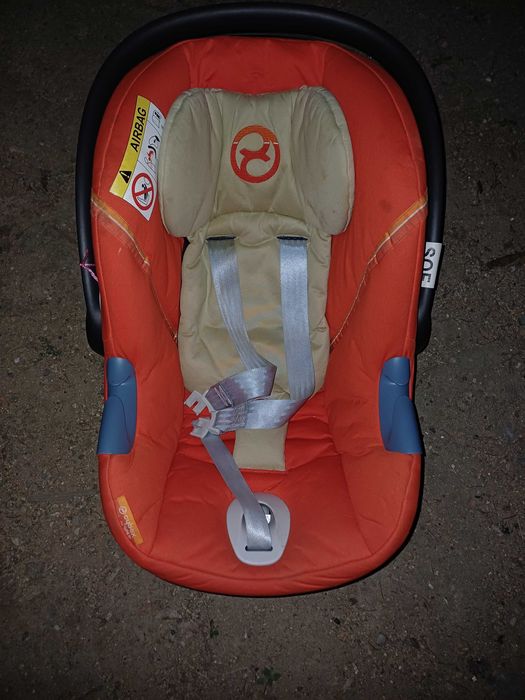 Детско столче за кола