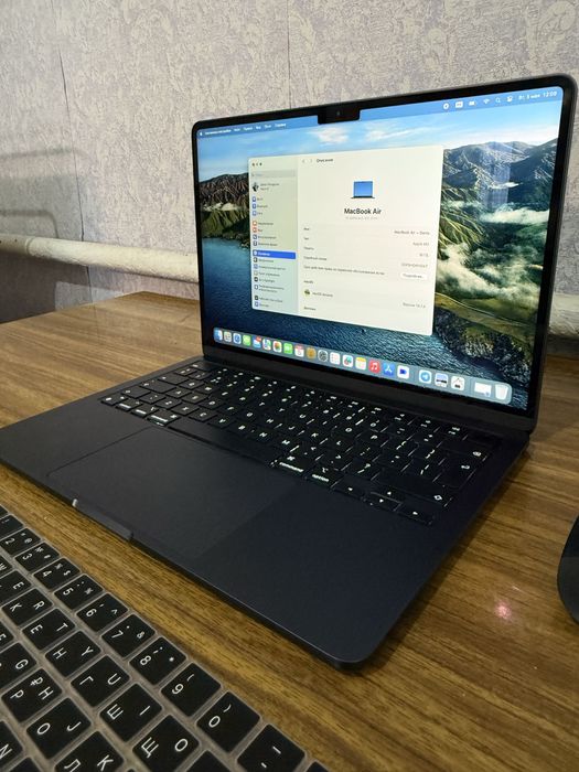Продам MacBook M3 2024 года