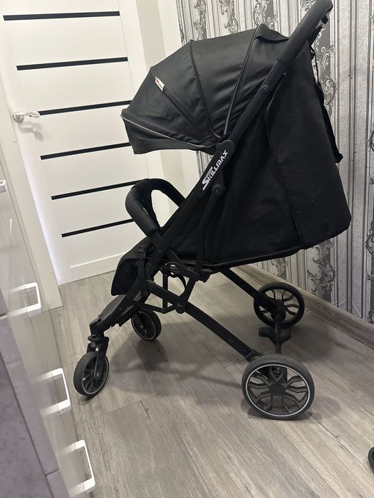 Продам коляску.