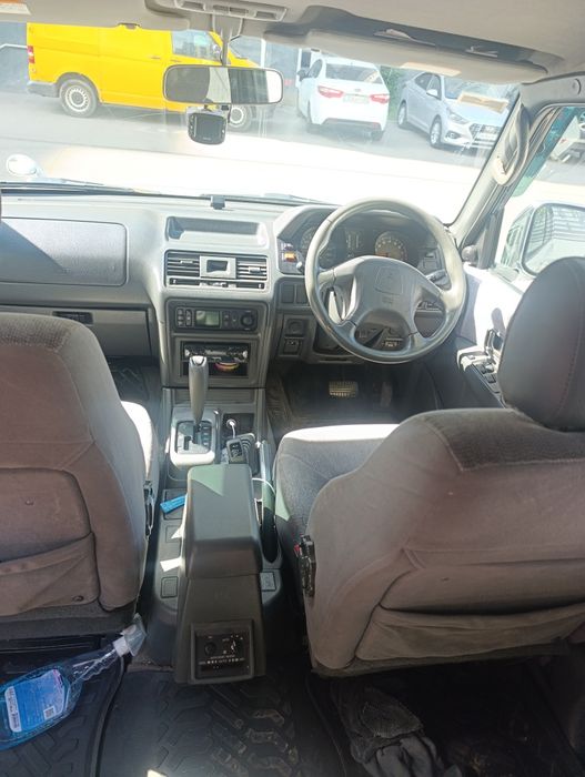 Mitsubishi Pajero 2