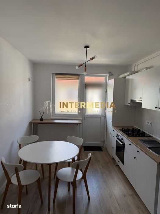 Apartament cu 3 camere Bloc NOU CENTRU Scara Interioara Mobilat Utilat