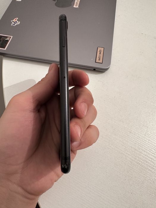 iPhone 7 black 32 GB