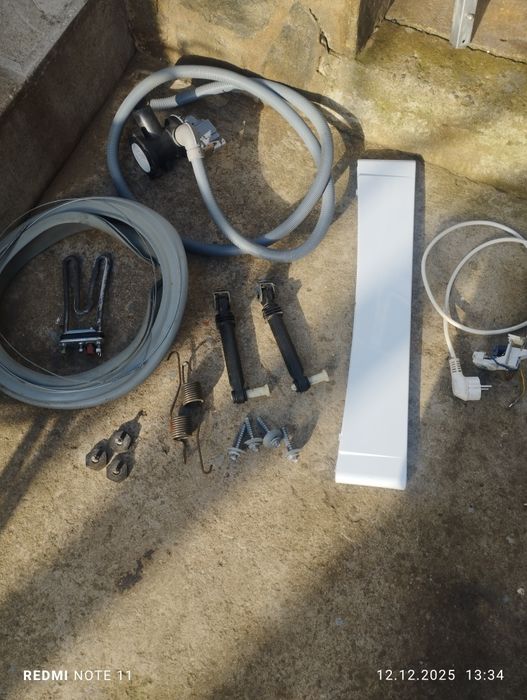 Indesit пералня. ЗА ЧАСТИ