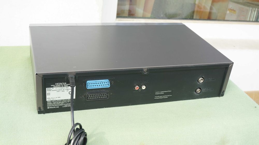 Video recorder VHS Hitachi FX960 stereo Hi-Fi multisystem