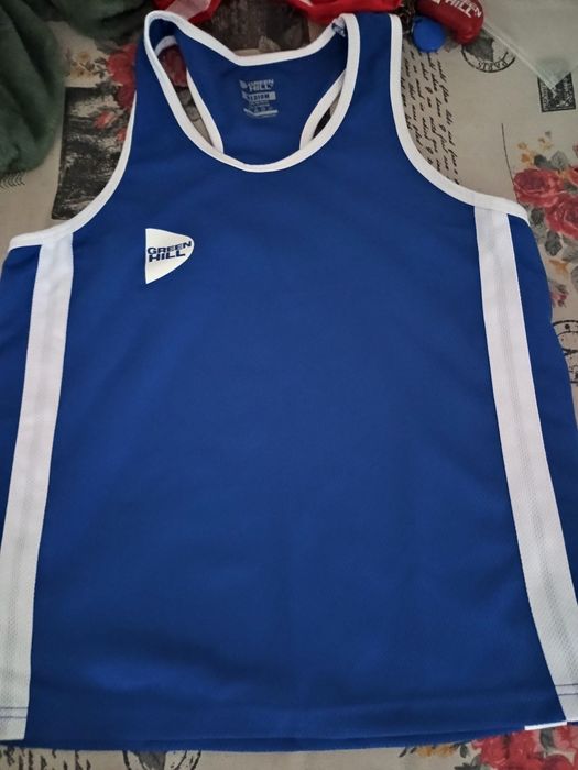 ex compleuri de boxat încă în garanție