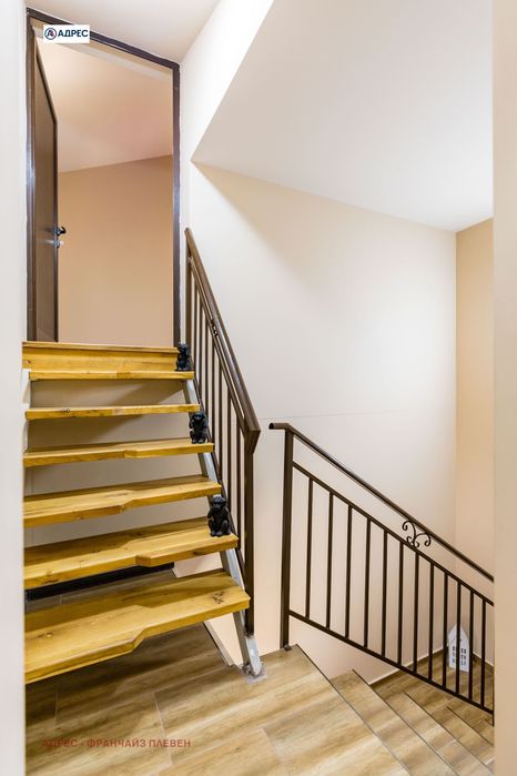 Продава се Къща в Троян - 496 кв.м за 442 €/кв.м - Снимка #8