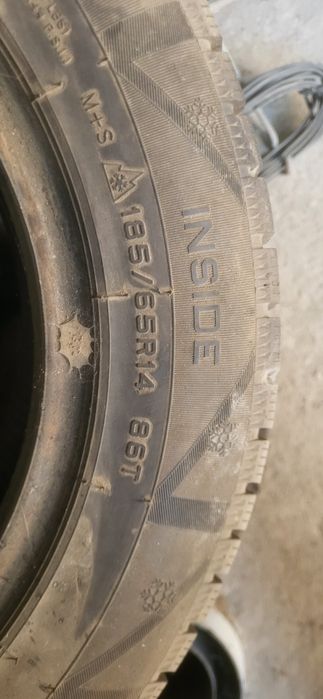 Автошины зимние отличные