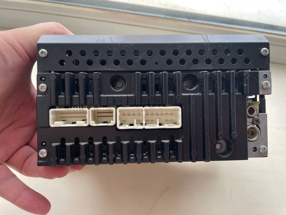 Camry 40 магнитол оргинал