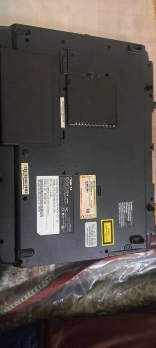 Продам ноутбук Toshiba Satellite M40X-105-RU