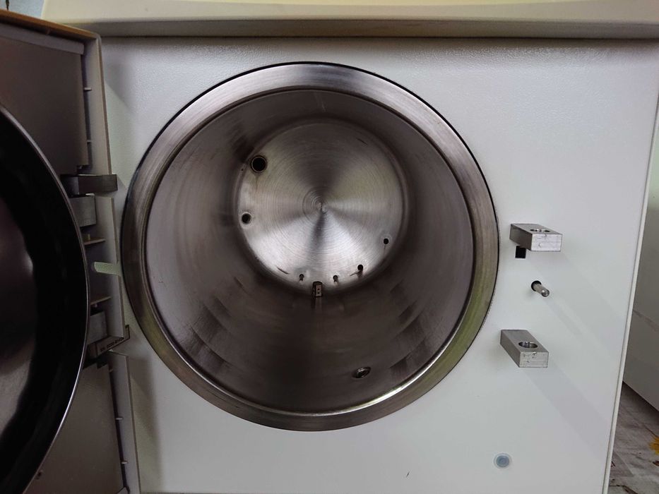 Autoclav MELAG Vacuklav 30B Clasa B 18L Stomatologie Coafor Cosmetica