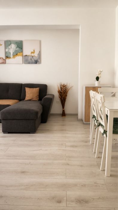 Apartament cu 3 camere zona Tractorul