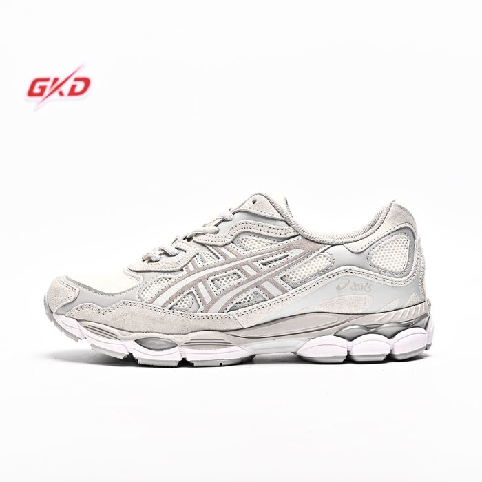 Asics 39 40 NYC Nou