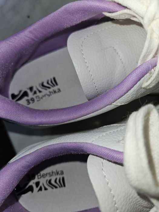 Кроссовки, спортивный