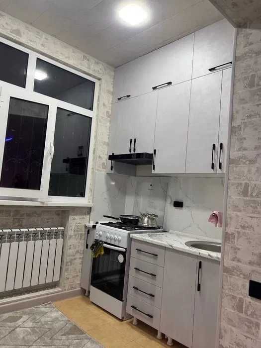 Аренда 1\2 \7 этажка НОВОСТРОЙКА (новая) улица:Ипак йули