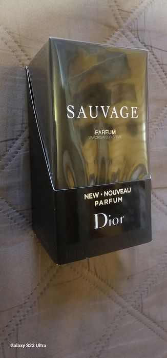 Мъжки парфюм SAUVAGE  - Cristiqn Dior