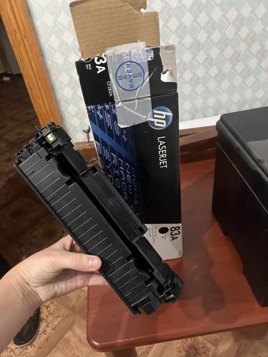 продам принтер и картридж пустой