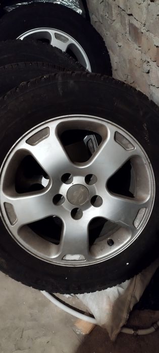 Перфектни гуми с джанти 5×112 16r