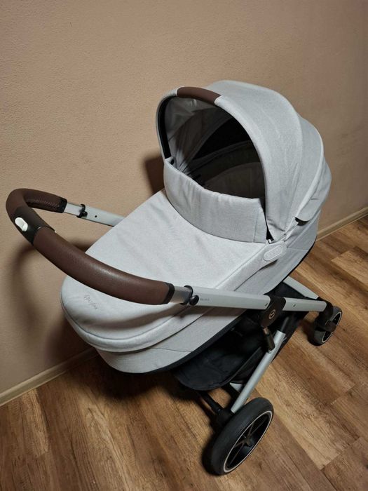 Cărucior cybex balios s lux 3 in 1 cu scoica cybex cloud t i-size
