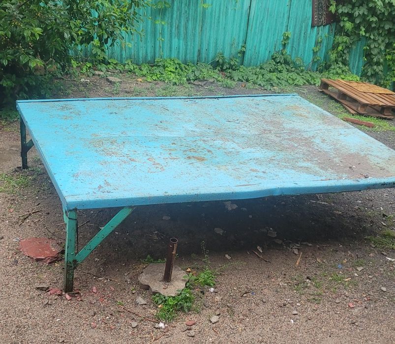 Продам железный тапчан