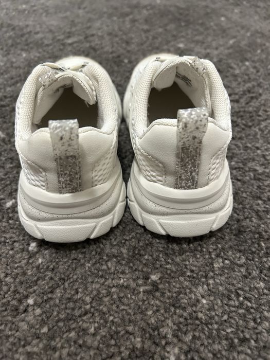 Детски маратонки zara, размер 27