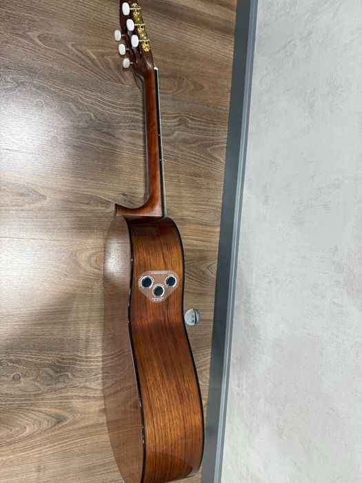 Гитара Yamaha CG-TA TransAcoustic