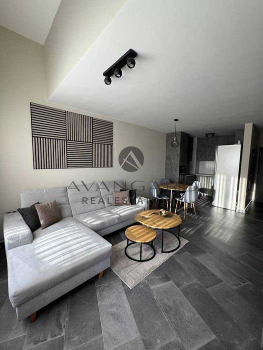 оф.24153 Обзаведен двустаен в луксозна сграда/ Остромила