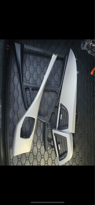 Vand trimuri bmw f20