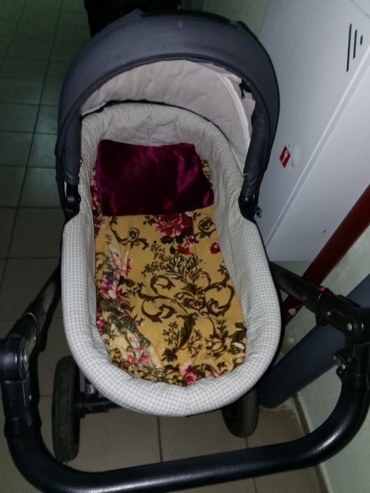 Продам коляску...