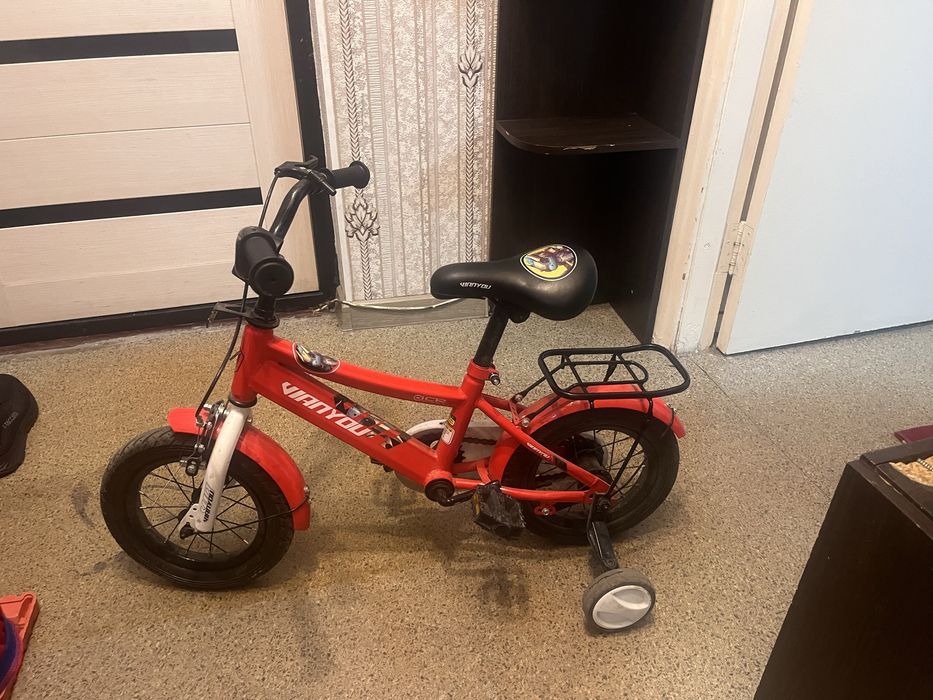 Детский велосипед для девочки 3-4 года