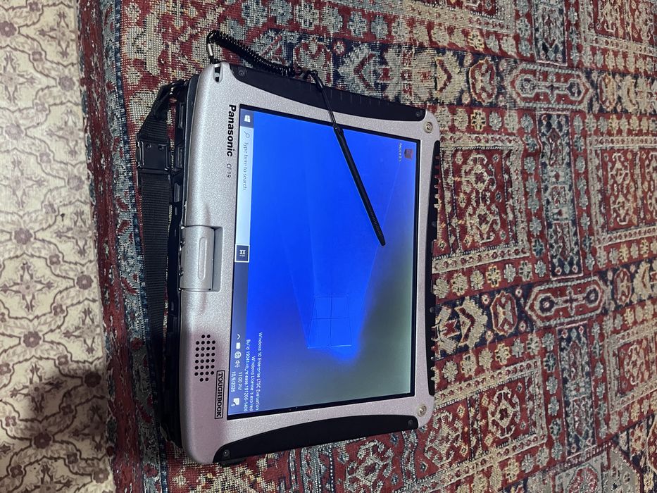 Laptop Militar Panasonic CF19