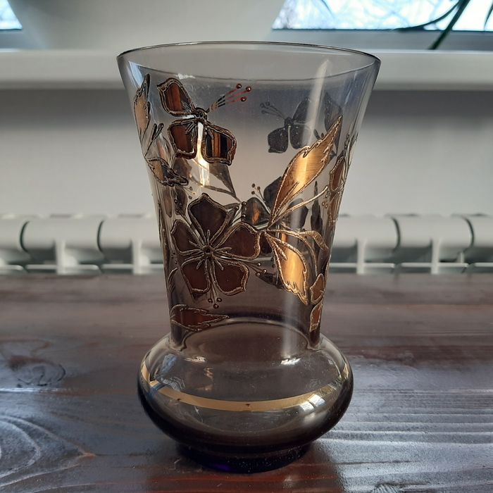 Вази и вазички кристал, порцелан, стъкло, метал, керамика