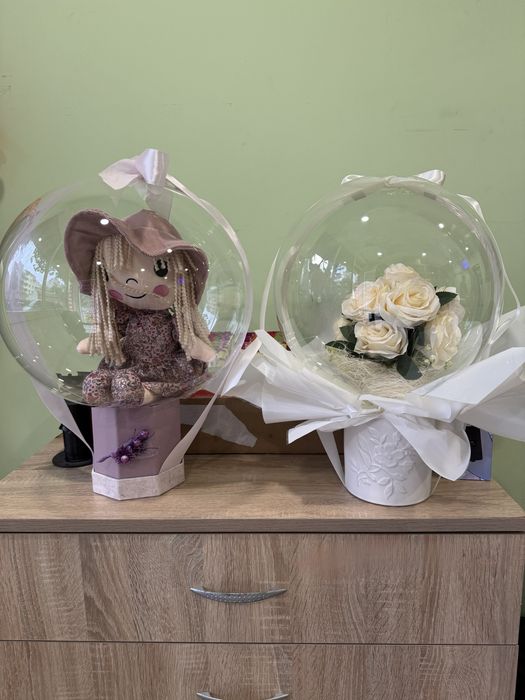 Кристален бабъл балон с цвете или плюшена играчка