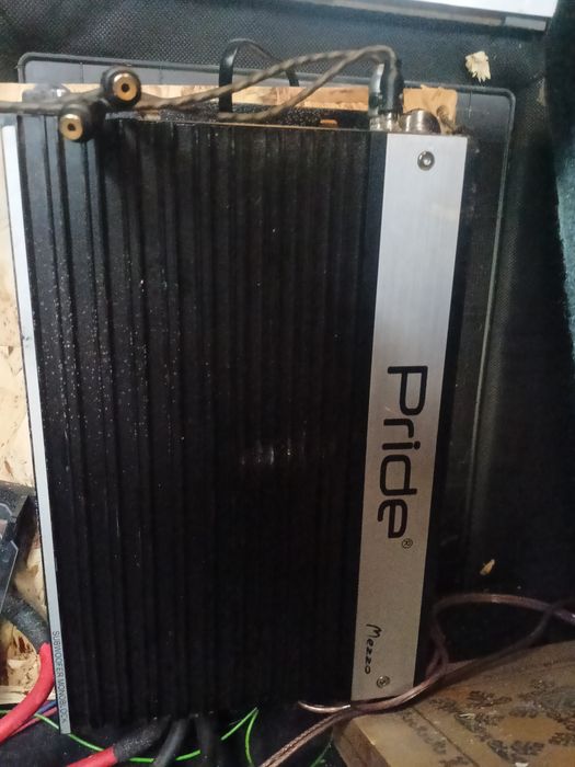 Продам сабвуфер и усилитель