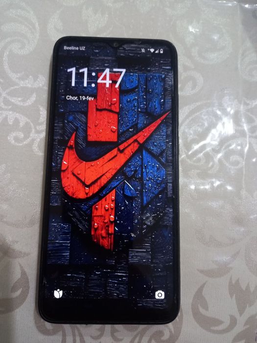 Poco c51  xotira 64 GB hamma narsasi radnoy