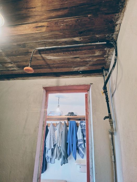 Продаётся дом в городе Шымкенте Абайский район.