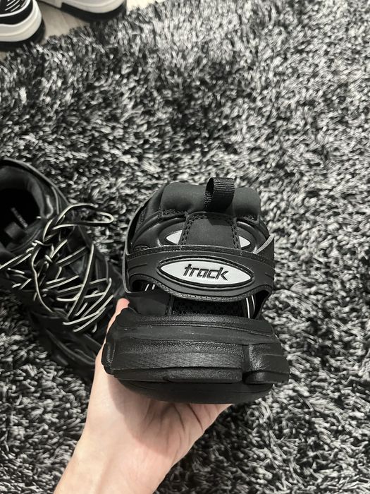 Balenciaga Track 42