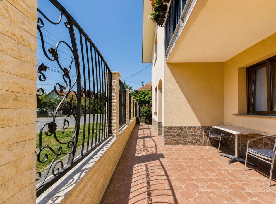 Duplex, în zona Bujac