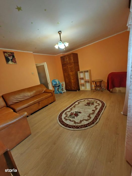 Apartament 1 Camera decomandat, etaj 3, plan 2 bld. Poitiers!