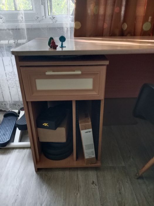 Отдам даром,за шоколадку