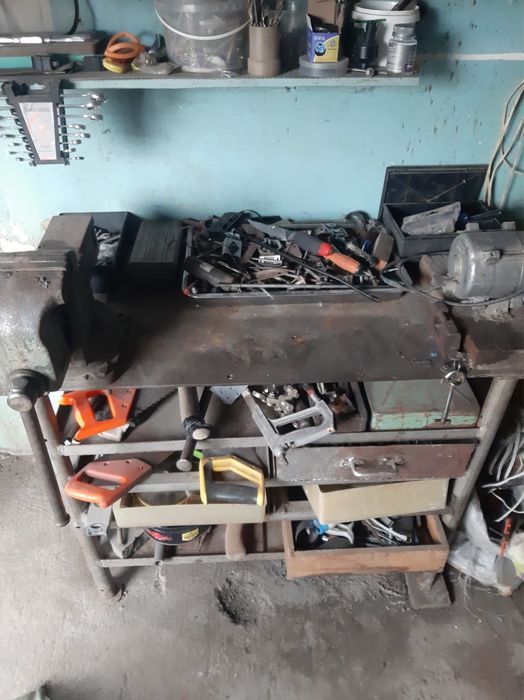 Продам столярный  стол